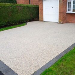 Resin bound driveway contractors near Hertfordshire