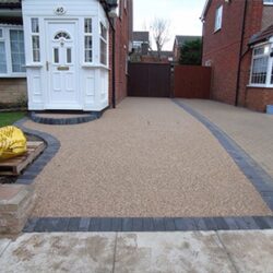 Specialist resin driveway experts near Hertfordshire
